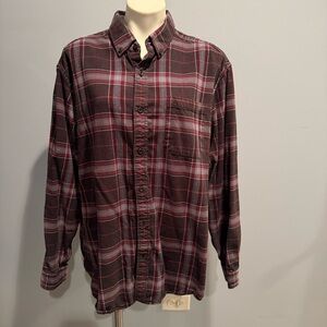 Eddie Bauer Men’s XL Burgundy Plaid Flannel Shirt Relaxed Fit Cotton